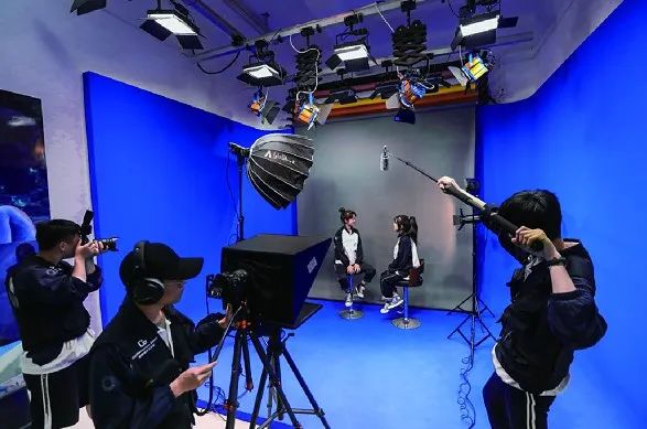 光影筑夢，創意未來——衢州市工程技術學校2024年影視節目策劃專業招生簡章